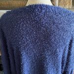 Universal Threads NWT- Super cute blue oversized sweater, v neck, brand new, size xxl Photo 8