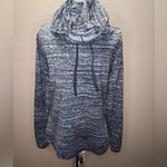 Nike Women's Black and Gray Patterned Hoodie Photo 2