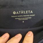 Athleta  Trekkie North Printed Short Lynx  Womens Size 4 Photo 2