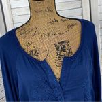 st. john's bay St. John’s Bay Embroidered Scoop V Neck Tunic Shirt Navy Blue Large Photo 5
