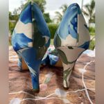 Bloom Vibrant Blue and Green Floral Heels Size 9 Photo 5