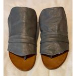 EUC Sheridan Mia Moa Slouchy Leather Thong Sandal, Grey, Sz. 6.5 (37) Gray Photo 2