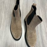 Kenneth Cole  Levon 2.0 Welt Chelsea Booties Photo 4