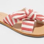 A New Day Red and White Bow Sandals Photo 0