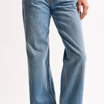 Abercrombie & Fitch The loose high rise jeans Photo 0