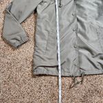 Empyre Clothing Women's Green Windbreaker Jacket Size Medium Hooded Button Down Photo 5