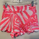 Lilly Pulitzer Dahlia Scallop Shorts In Sun Ray Shimmy Size XS Beach Resort wear Photo 0