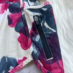 Lululemon  Tracker Shorts inky floral Photo 2