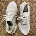 Adidas White Shoes Photo 2