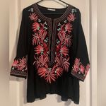 Cute Options Floral Embroidered Tunic Beach Cover Up Measures Size M/L Vacation Black Size L Photo 0