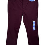 st. john's bay  SZ 8 SHORT Straight Leg Jeans Stretch Mid-Rise Tummy Control New Photo 0