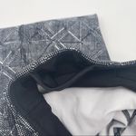 Lululemon  Pace Rival Crop 22" Leggings B&W Gym Yoga Running Workout Size 4 Photo 8