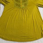 Allie Rose  small women's pear green lace pullover blouse lace detail longsleeve Photo 3