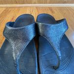 FitFlop Sandal Women 7 Lulu Black Shimmer Suede Thong Walking Toning EUC Photo 13