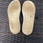 Hey Dude shoes Wendy woven zebra black stripe women’s size 6  Photo 4