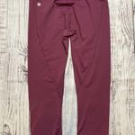 Fabletics Gia Powerlite Capri. Cabernet. Size Medium. Photo 9