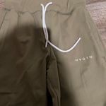 NVGTN  medium joggers Photo 4