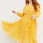 Lane Bryant BEAUTICURVE X  YELLOW PLEATED DRESS  size 18 Photo 0