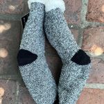 Lounge Cuddle duds Sherpa Lined  Socks Photo 2