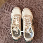 Reebok  Classic White and Dark Green Sneakers Photo 4