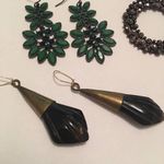 Lot Of 5 Costume Earrings Pierced Variety! Vintage Photo 2