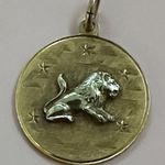 14k real solid Gold Pendant with lion Engraved Design Photo 0