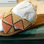 NEW Roan Bed Stu Beaded Slip On Sandals Beige Leather Lining Hand Made Size 9 Tan Photo 5