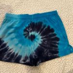 Exist Shorts Photo 0