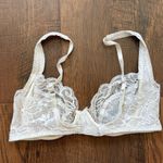 Christian Dior vintage white lace bra, 34B Photo 1