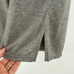 Vince Rayon Blend Relaxed Fit V-Neck Shirt Heather Gray Womens Medium $115 MSRP Photo 2