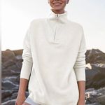 Women's Oversized Sweater Quarter Zip V Photo 1