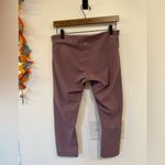 Lululemon  Wunder Under Crop Leggings Dusty Mauve Women’s Size 10 Athleisure Gym Photo 3