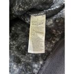 Old Navy  blue fuzzy long‎ sleeve shirt size large Photo 3