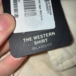 Levi's β Womens Western Relaxed Fit Cream Corduroy Shirt 1X Long Sleeve NWT flaw Photo 2