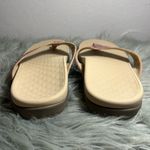 Vionic Shona Women's Supportive Sandal Flip Flops Pink Sandals Size 9 Photo 5