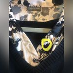Apt. 9  mock 2 in 1 V- neck Gorgeous Black and white print sweater. Size PL Photo 8