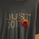 Nike Men’s Blue  T-Shirt size Large  Photo 2