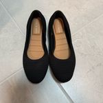 Kelly & Katie  Black Flats Photo 1