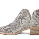 Dolce Vita Women's Sonni Snakeskin Ankle Bootie size 8 Gray Photo 2