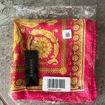 Versace Barocco Print Silk Scarf Foulard Size 35.4āx35.4ā New w/Tag Retail $575 Photo 5