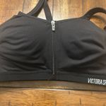 Victoria Sport Black Front Zip Sports Bra 36DD EUC Photo 2