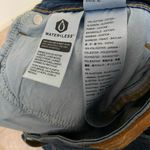 Levi's Levi’s Premium Women’s Medium Wash 721 High Rise Skinny Jeans Size 30 Photo 5