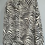 Glam NWT Ivory and Black Zebra Print Lightweight Windbreaker Jacket Size Medium Photo 1