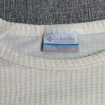 Columbia  White Waffle Knit Long Sleeve Shirt L Photo 1