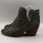 Musse & Cloud Musse &‎ Cloud Athena Leather Gray Laser Cutout Ankle Booties Size 7 Photo 0