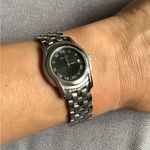 Gucci Ladies  stainless steel watch ❤️🖤 Photo 3