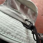 New Balance  Men's and Women's Unisex Bucket Hat Photo 2