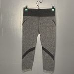 Fabletics  Black High-Waisted Seamless Arlene Capri Tight Legging Size‎ S (4-6) Photo 6