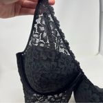 Maidenform NWT  Lightly Lined Convertible Lace Bralette Size 40D Photo 4