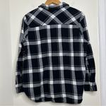 Woolrich  Plaid Flannel Button Down Shirt Women’s Size XL Black White Cotton Photo 2
